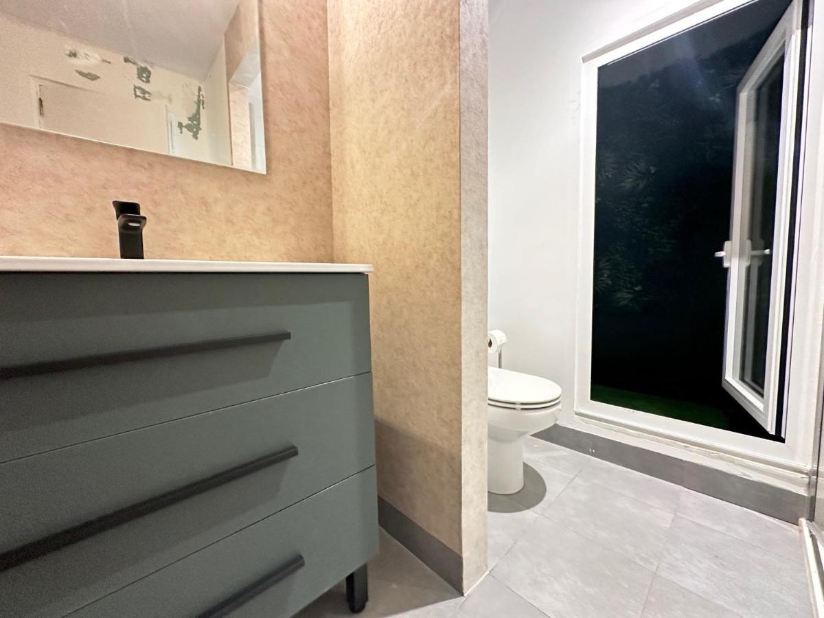 Apartamento Elegante Hogar En El Centro Vigo Exterior foto