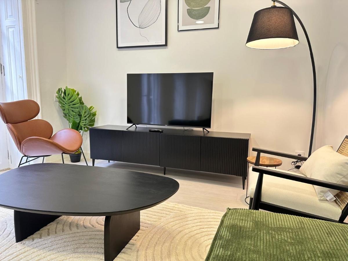 Apartamento Elegante Hogar En El Centro Vigo Exterior foto